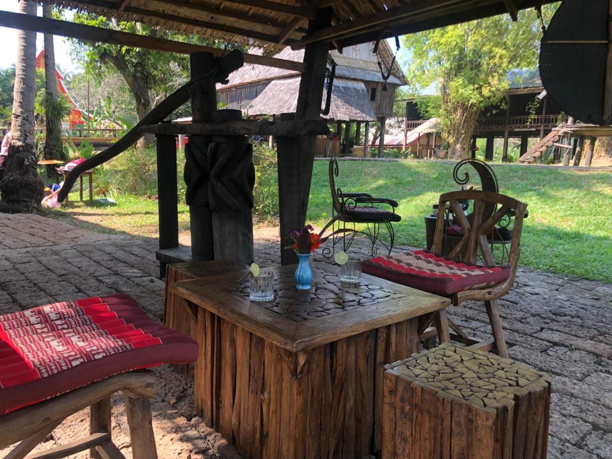 On The Mekong Resort 琅勃拉邦 外观 照片