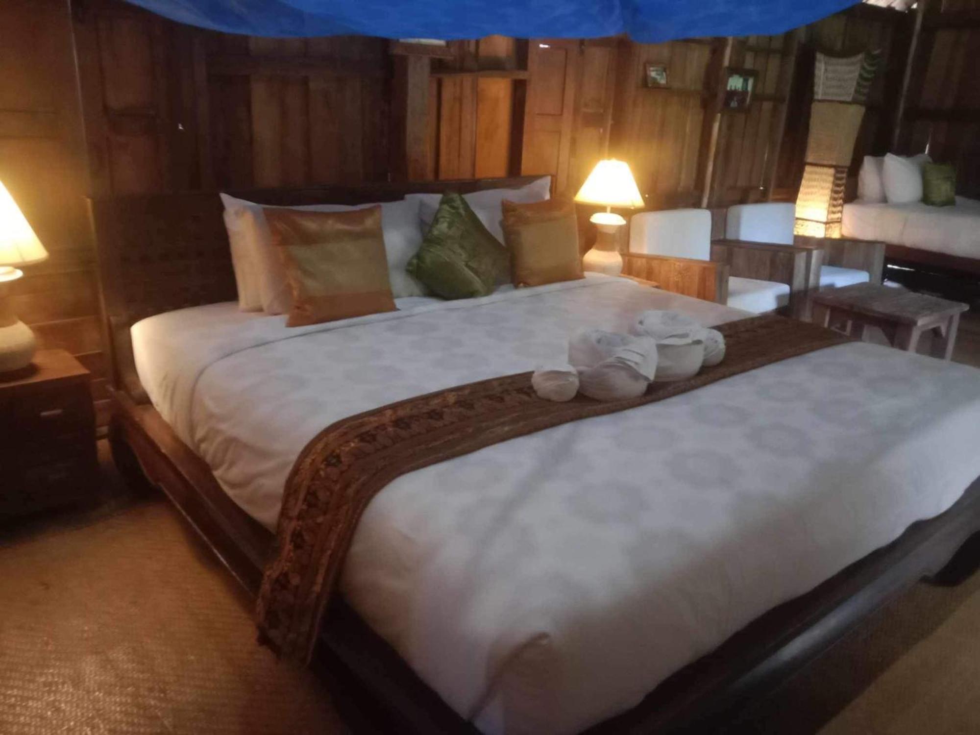 On The Mekong Resort 琅勃拉邦 外观 照片