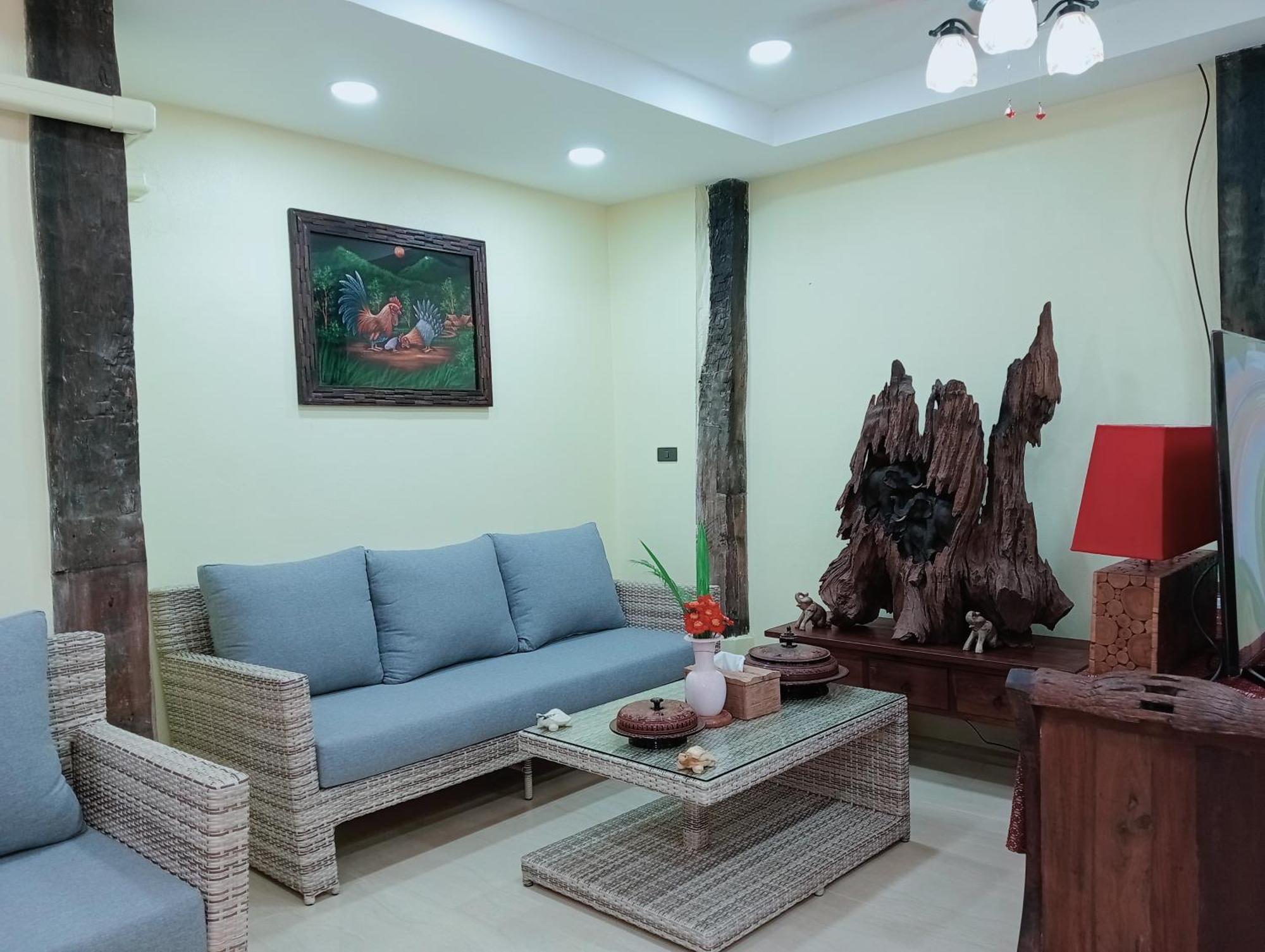 On The Mekong Resort 琅勃拉邦 外观 照片