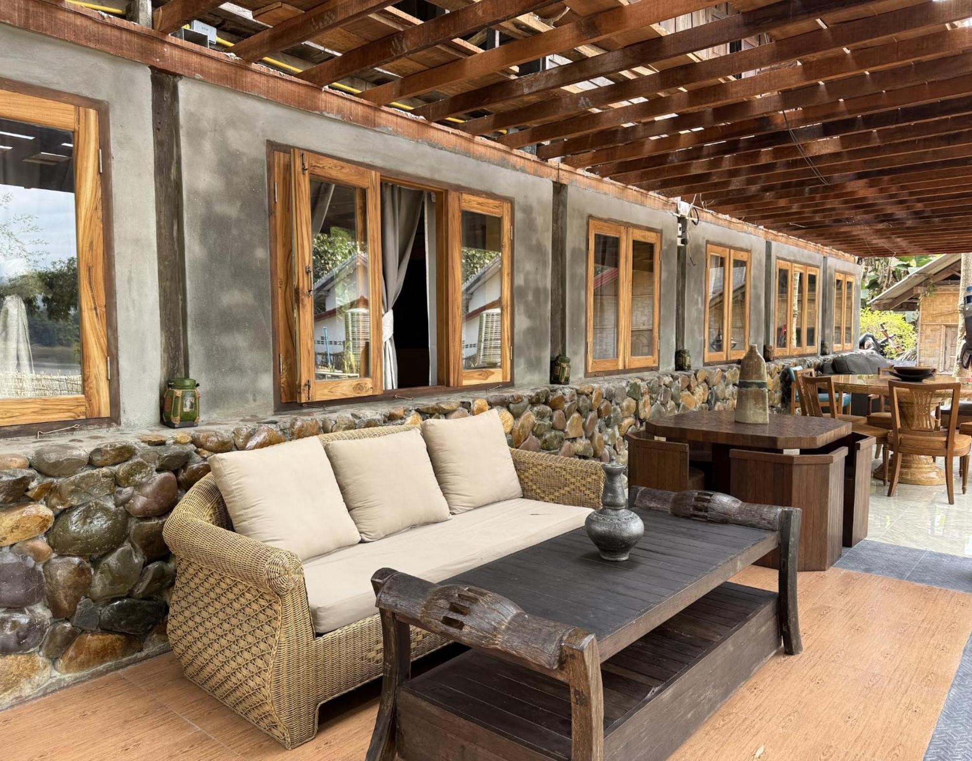 On The Mekong Resort 琅勃拉邦 外观 照片